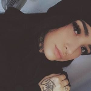 Meet your Posher, Audrey-anne